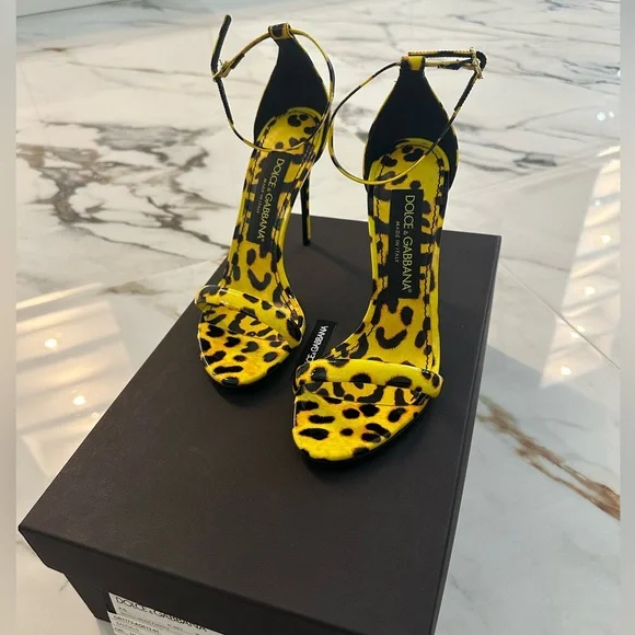 NIB Dolce & Gabbana Yellow Leopard Leather Heels - Picture 4 of 8